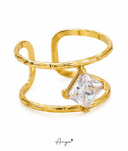 Celeste Princess Open Ring – Gold