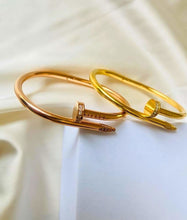18K ROSE GOLD PLATED NAIL BANGLE - ANYX - Bracelet