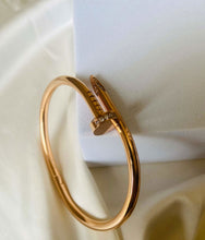 18K ROSE GOLD PLATED NAIL BANGLE - ANYX - Bracelet