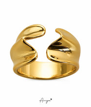 Elysian Wave Ring