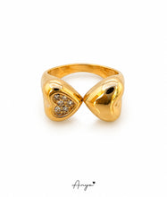 Amora Twin Heart Ring