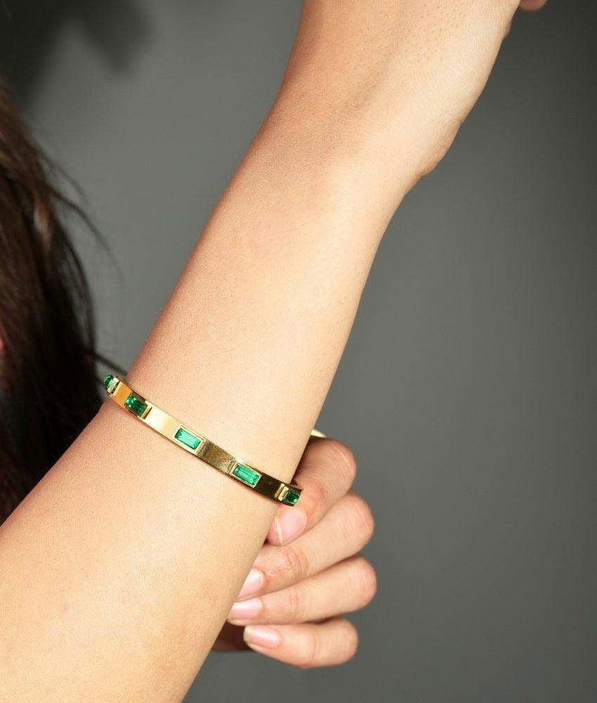 Gold Emerald Bangle - ANYX - Bracelet