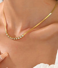 Gold Serona Zip Necklace - ANYX - Necklace