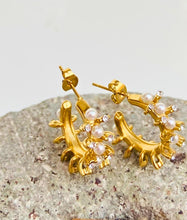 Minimal Pearl Hoops - ANYX - Earrings